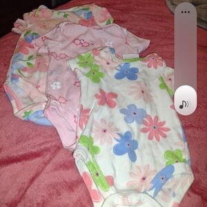 Little Chickadees Floral Baby Onesies Set